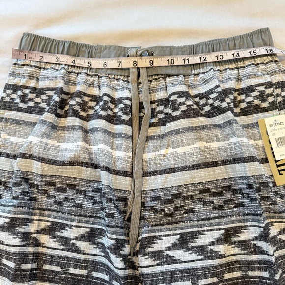 River Trail Shirts Stylish Gray Patterned Men's Lined Swim Trunks Size L - Picture 12 of 12